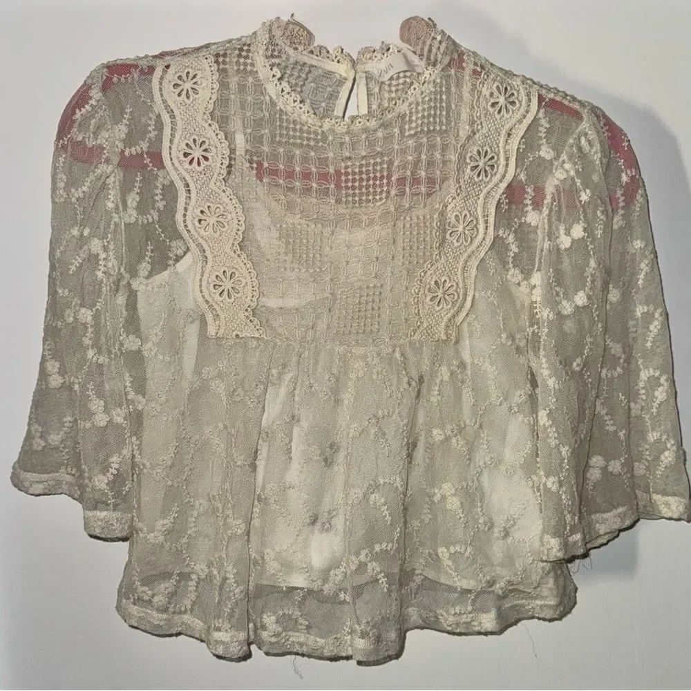 Zara Girls Ivory Lace 3/4 Sleeve Boho Top with built in tank top  EUC SZ 9-Small